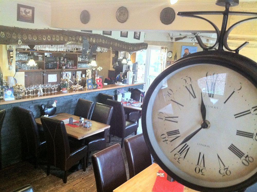 וורן Hotel Restaurant The Kings Head Inn מראה חיצוני תמונה
