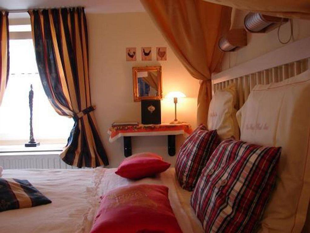 וורן Hotel Restaurant The Kings Head Inn מראה חיצוני תמונה