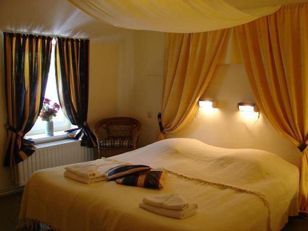 וורן Hotel Restaurant The Kings Head Inn מראה חיצוני תמונה