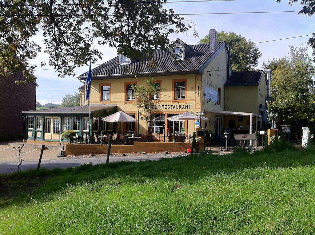 וורן Hotel Restaurant The Kings Head Inn מראה חיצוני תמונה