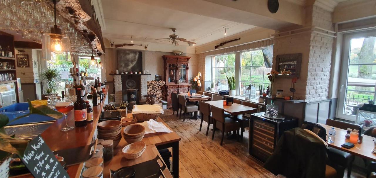 וורן Hotel Restaurant The Kings Head Inn מראה חיצוני תמונה